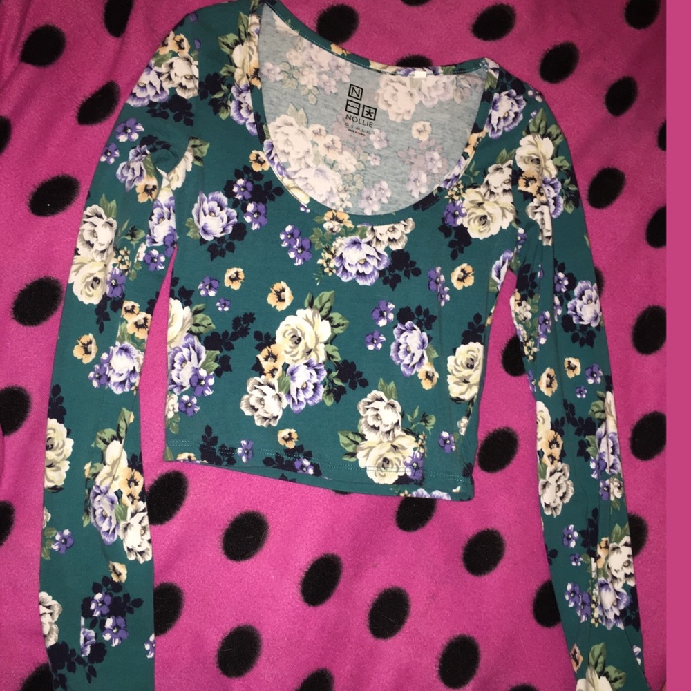 Crop top - Picture 2 of 2